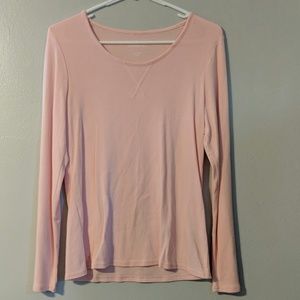 Long sleeve sleeping tee